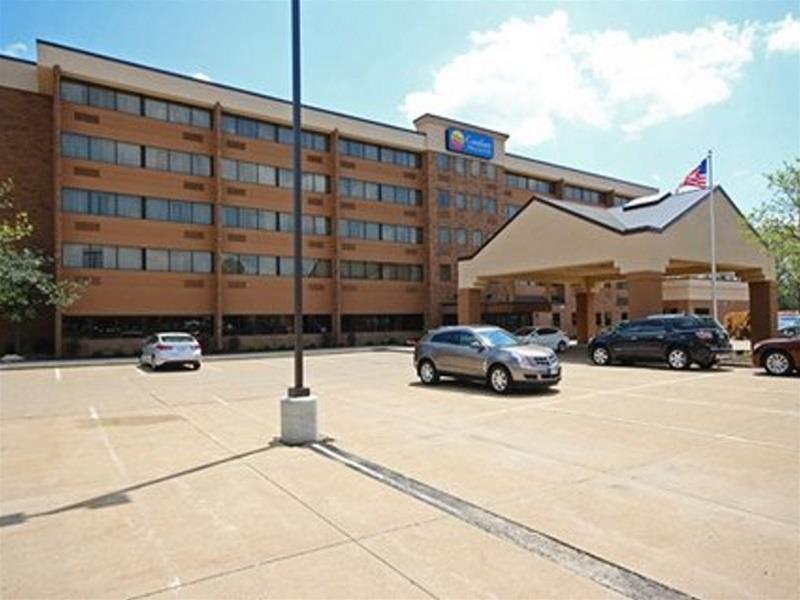 Comfort Inn & Suites Wadsworth Exteriör bild